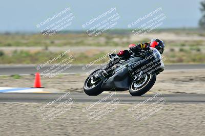 media/Apr-18-2025-TrackDaz (Fri) [[45f5874c44]]/B Group/Session 2 (Turn 7)/